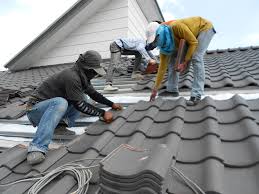 Best Roof Ventilation Installation  in Smithville Sanders, IN